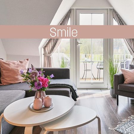 Smile, Wunderschoene Wohnung Direkt Am Strand Харрисле Экстерьер фото